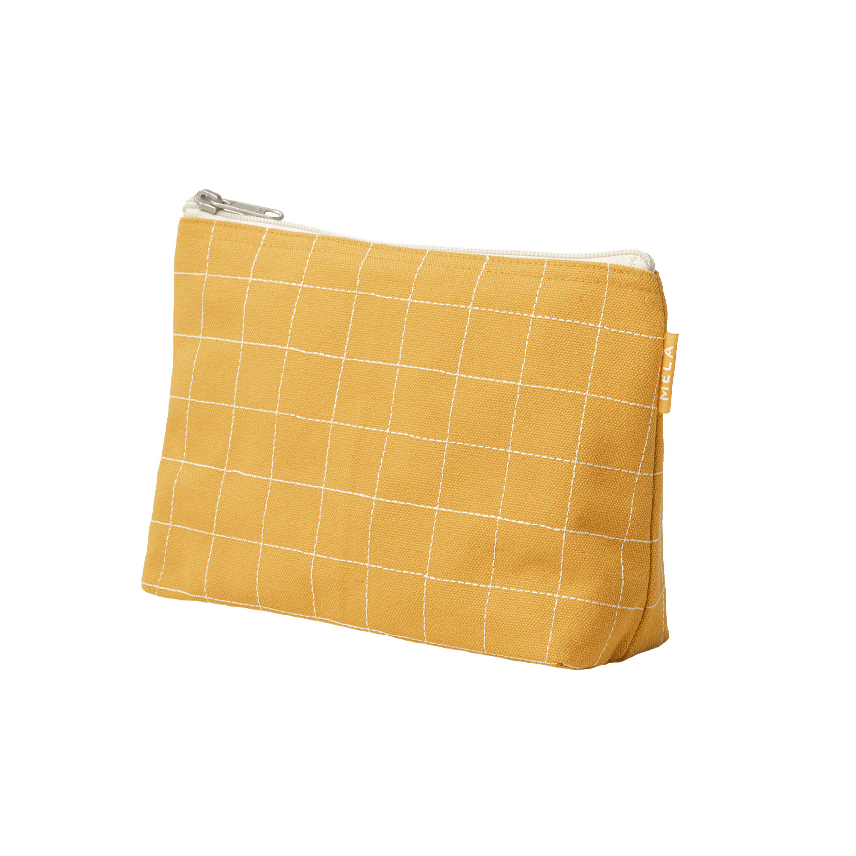 Gelbe Kosmetiktasche aus Baumwolle mit Reißverschluss vor weißem Hintergund